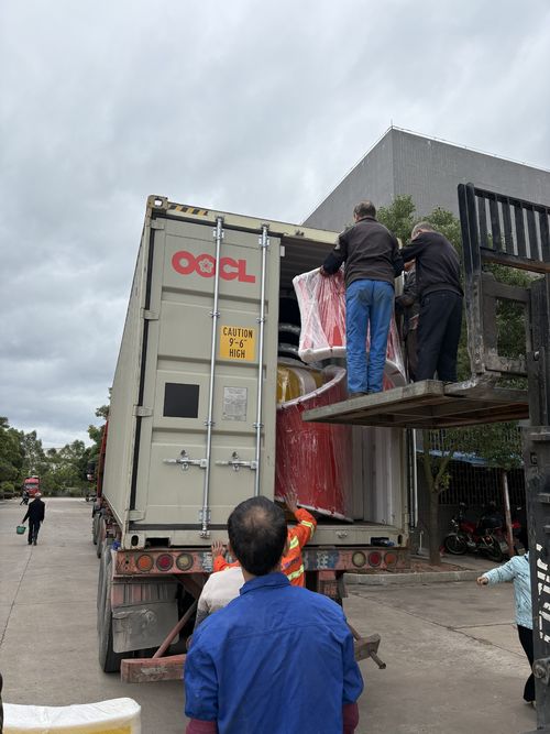 กรณี บริษัท ล่าสุดเกี่ยวกับ สไลเดอร์น้ำพร้อมสำหรับการจัดส่ง