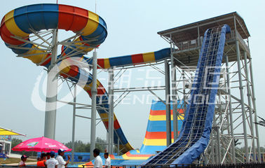 ภาพนิ่งขนาดใหญ่ที่มีสีสันของ FPR เหมาะสำหรับสวนน้ำกลางแจ้งขนาดยักษ์