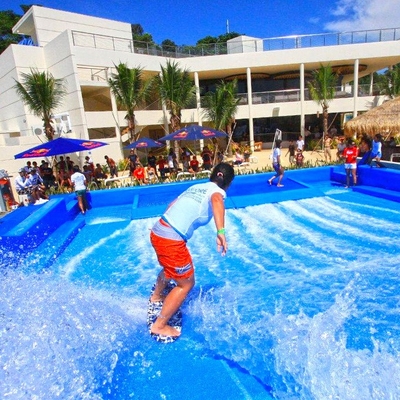เรือน้ำไหลแบบใหม่, สเกตบอร์ด Surf Surfers 2 เครื่องสำหรับสวนน้ำ / ที่กำหนดเอง