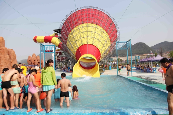 ไฟเบอร์กลาส Super Tornado Water Slide ความสูงของแพลตฟอร์ม 14.6m การบำรุงรักษาง่าย