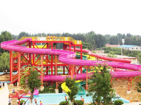 สไลด์สวนน้ำสีขาวสำหรับเล่นน้ำแบบ Indoor เล่นสไลด์ในร่ม 6 เมตรสำหรับสวนน้ำ