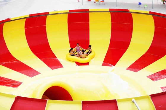 สนุกยักษ์แพลตฟอร์มสนุก Aqua Park สไลด์น้ำแบบกำหนดเอง / สนามเด็กเล่นอุปกรณ์สนามเด็กเล่น
