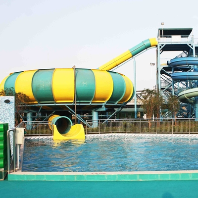 เกมสำหรับครอบครัวไฟเบอร์กลาสภาพนิ่งน้ำ 19 เมตรความสูง Waterpark Super Bowl, พื้นที่ 32 * 53 เมตรสำหรับสวนน้ำ