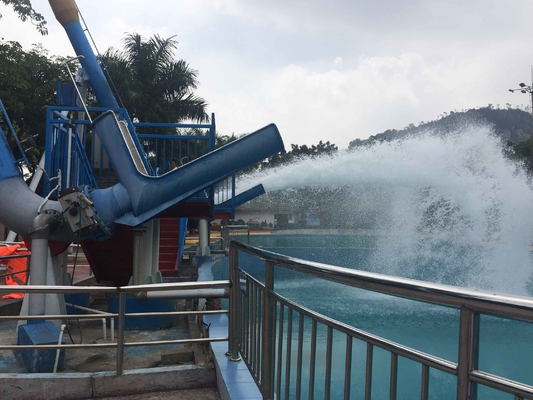 อุปกรณ์เชิงพาณิชย์ Aqua Park ตื่นเต้นแคนนอนบอล25-7m³พื้นที่
