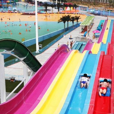ภาพนิ่งน้ำตลกสายรุ้งสระใหญ่ Custom สำหรับครอบครัว Aqua Park