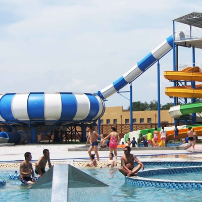 ความสนุกที่กำหนดเอง Aqua Park ไฟเบอร์กลาสภาพนิ่งน้ำยักษ์ภาพนิ่งน้ำพื้นที่สำหรับโครงการน้ำ