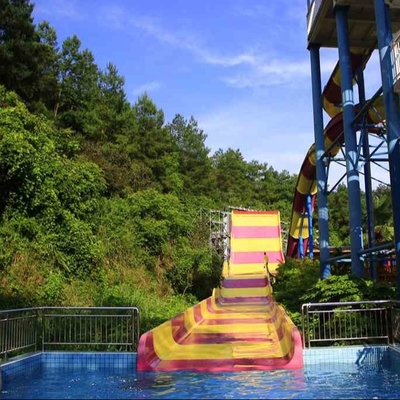 304 สไลด์จากไฟเบอร์กลาสสแตนเลสความจุสูง 13 เมตรแพลตฟอร์ม / Aqua Park
