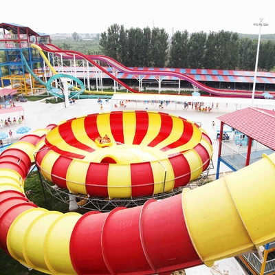 ความจุสูง Aqua Park อุปกรณ์อวกาศขันน้ำภาพนิ่งที่มี 720 Riders / H