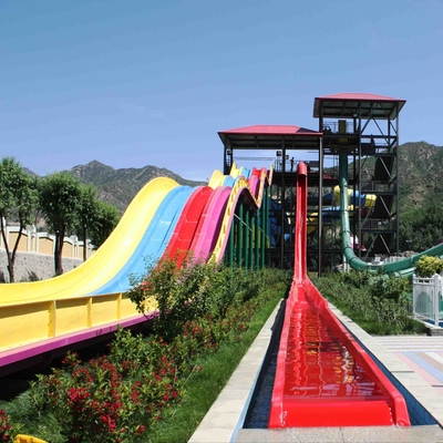 Ashland / DSM FRP สไลด์น้ำที่กำหนดเองความเร็วสูงสวนน้ำทั่วไปรายการสำหรับ Water Park
