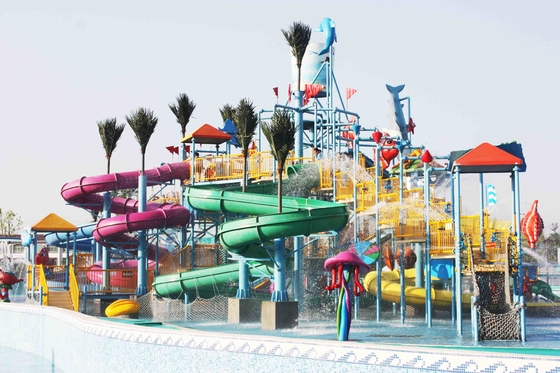gaint ไฟเบอร์กลาสวอเตอร์เฮ้าส์ Aqua Park เกมด้วยการสไลด์น้ำสนุกสำหรับครอบครัว