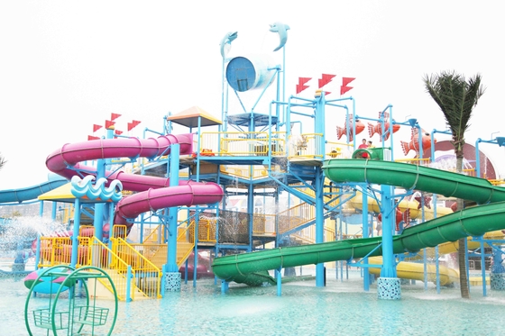 gaint ไฟเบอร์กลาสวอเตอร์เฮ้าส์ Aqua Park เกมด้วยการสไลด์น้ำสนุกสำหรับครอบครัว