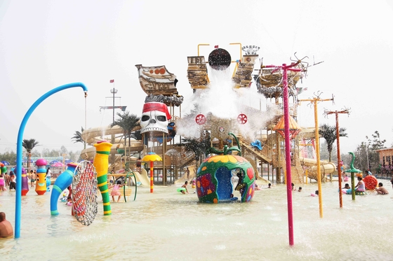บ้านน้ำยักษ์ Gigantic Water Sports สวนสนุกสวนน้ำ