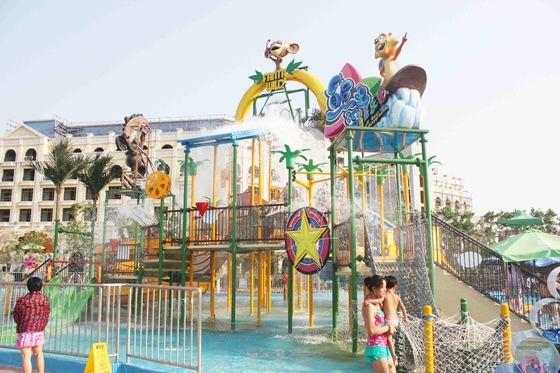 ลอยขนาดใหญ่ Aqua สนามเด็กเล่นกลางแจ้งโรงแรมสวนน้ำอุปกรณ์ไฟเบอร์กลาส