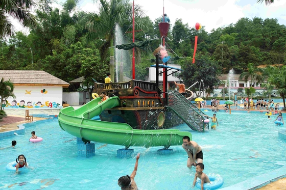 ที่กำหนดเอง Aqua Park อุปกรณ์ไฟเบอร์กลาสเรือโจรสลัด, ชุดสนามเด็กเล่นกลางแจ้ง