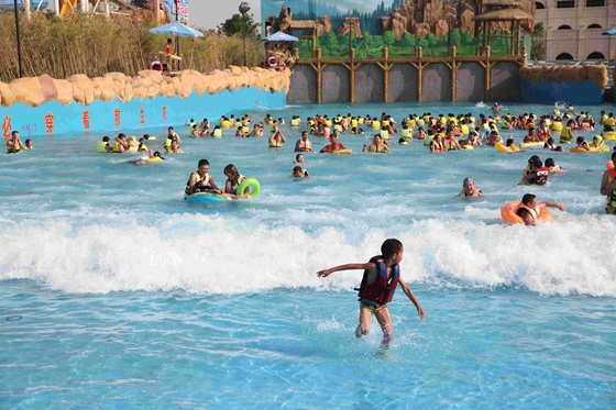 สวนน้ำ Fashional ไฟเบอร์กลาสด้วยสระน้ำ Wave Popular Cool / Water Slide