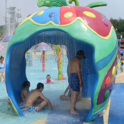 สเปรย์น้ำกลางแจ้งสวนอุปกรณ์ที่มีสีที่กำหนดเอง 1200 * 1500