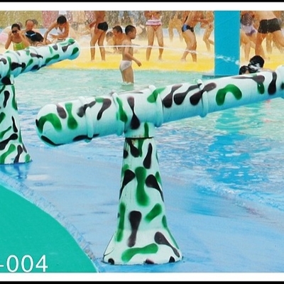 ไฟเบอร์กลาส Aqua Park อุปกรณ์ระบบสเปรย์น้ำสำหรับเด็ก / ผู้ใหญ่
