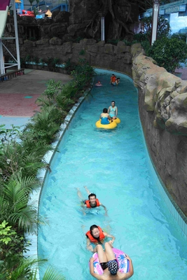 Outdoor Holiday Resorts สวนน้ำ Lazy River / อุปกรณ์สวนน้ำไฟเบอร์กลาสที่กำหนดเอง