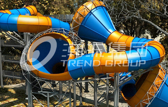 ตลกไฟเบอร์กลาสภาพนิ่งน้ำความสูง 16m Tantrum Valley กำลังการผลิต 480 Riders / h สำหรับ Water Park